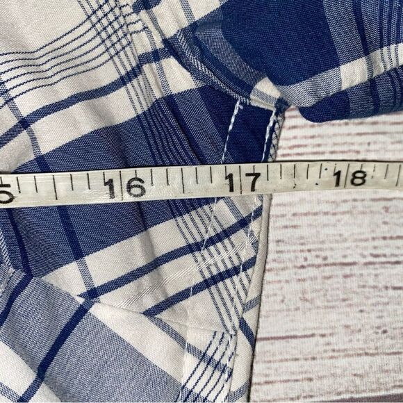 New York & Co stretch Longsleeve cotton blend button down top sz Small - Picture 6 of 9